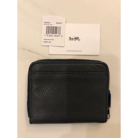 Coach Wallet - Picture 3 of 3